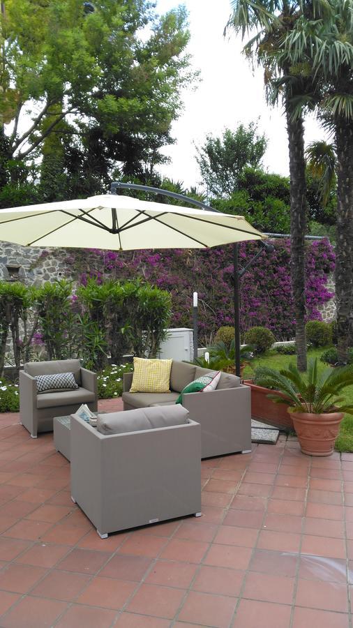 Hotel Riviera 3 Stelle Con Piscina Estiva Gratuita E Garage A Pagamento Spotorno Exteriör bild